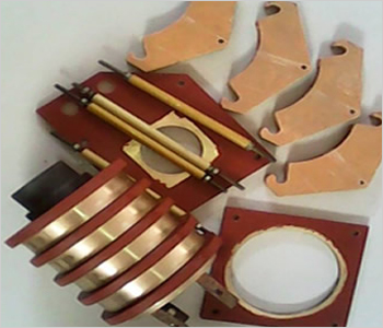 三立方铲运机集电环